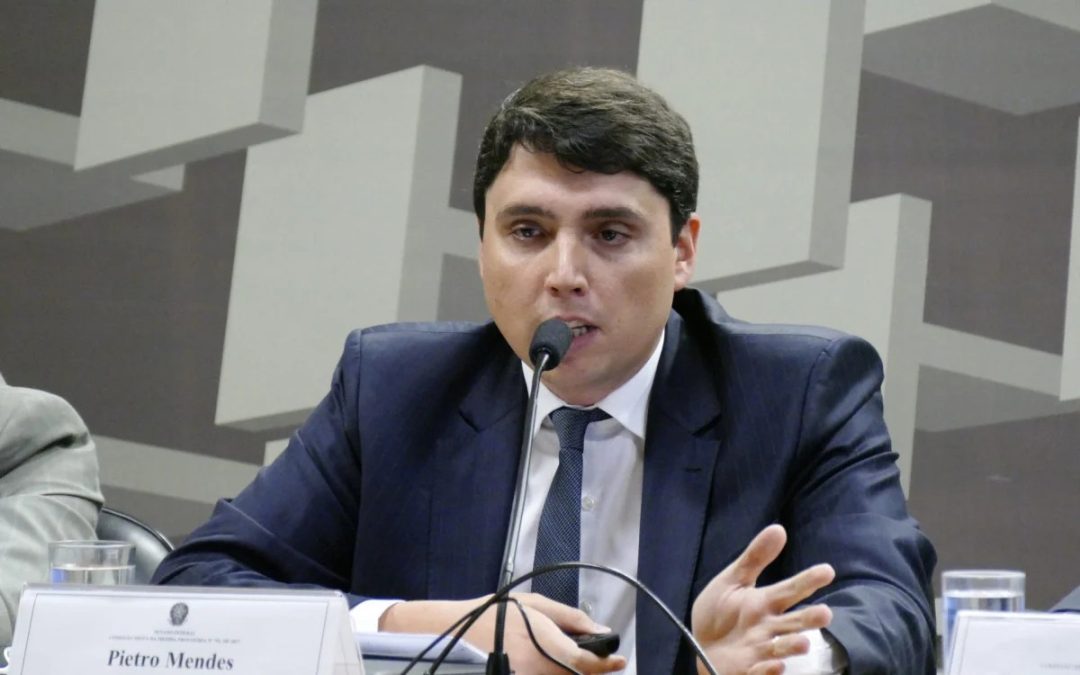 Pietro Mendes é eleito como presidente do conselho da Petrobras